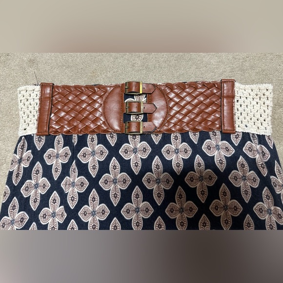 Justify high-low skirt size L - Picture 3 of 5
